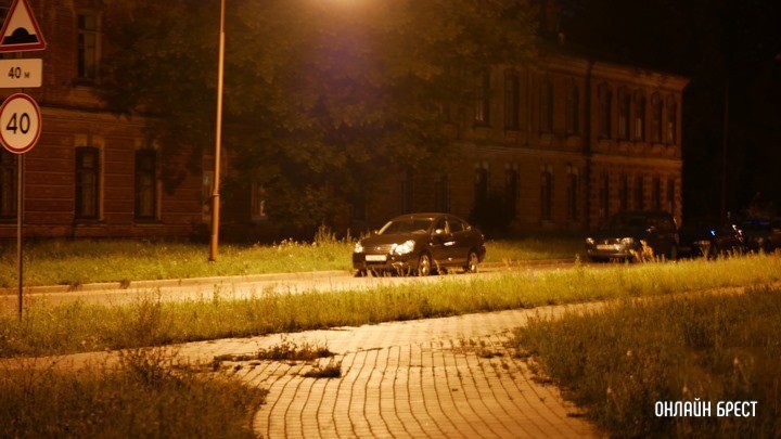 Машина пять лет стоит без движения, а транспортный налог начисляется. Как быть в таком случае?