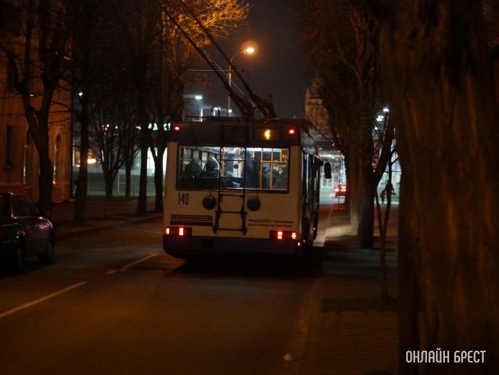 Троллейбус