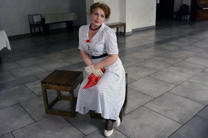 Из «подаренного ветром крепдешина». Парашютный шелк для брестских модниц 45-го