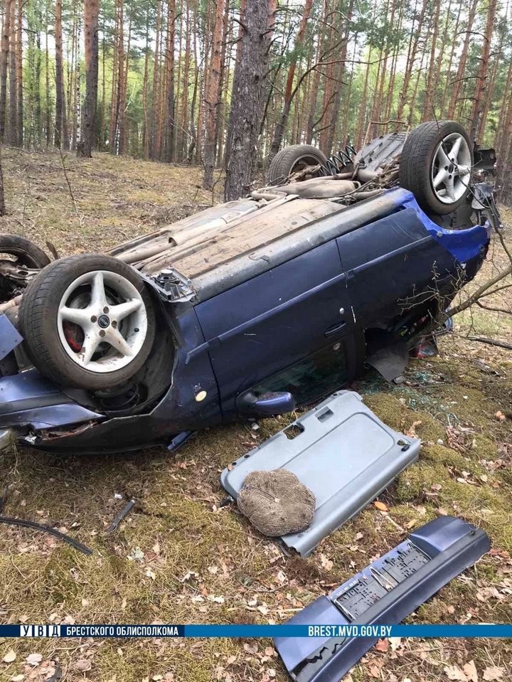 В Брестской области пьяный водитель перевернулся на Fiat