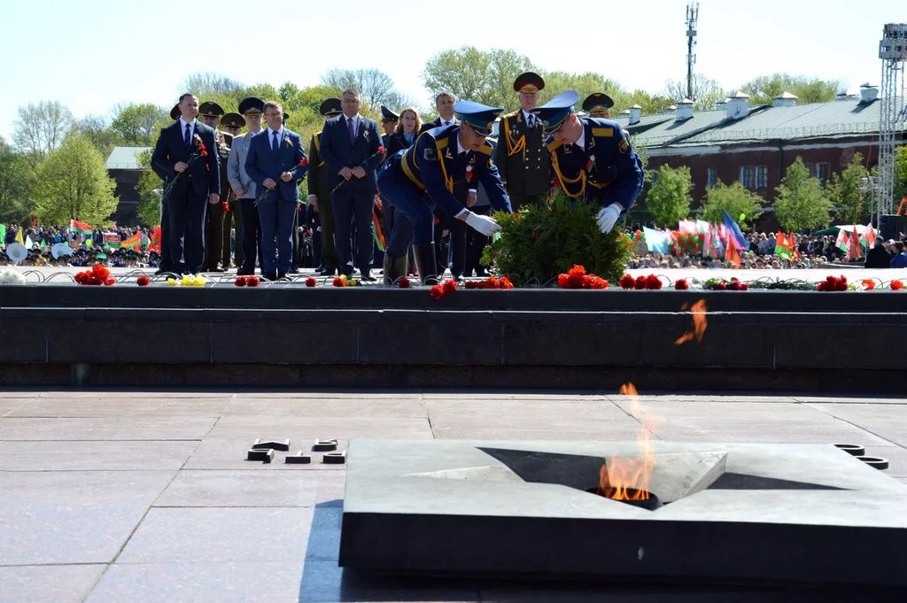 Как в Бресте празднуют 9 Мая