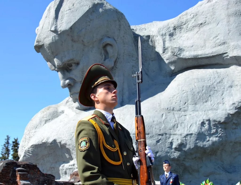 Как в Бресте празднуют 9 Мая