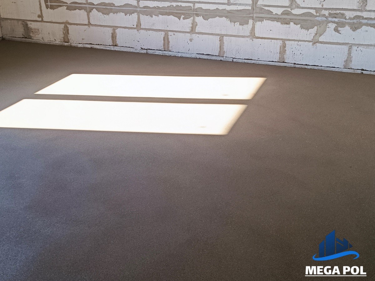 Идеально ровные полы под ключ с гарантией от компании «МегаПол». Полусухая стяжка в Бресте и области