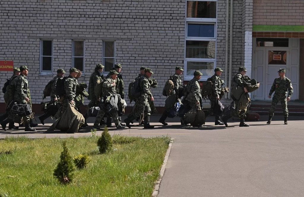 О чем говорят в территориальных войсках Беларуси? Репортаж из Кобринского района