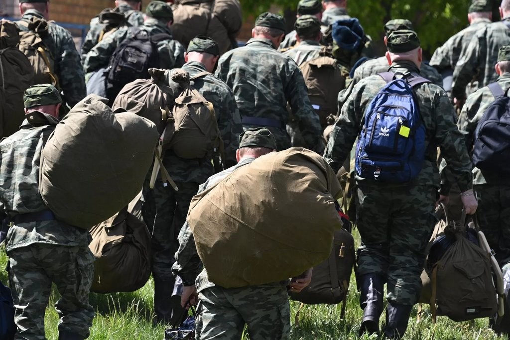 О чем говорят в территориальных войсках Беларуси? Репортаж из Кобринского района