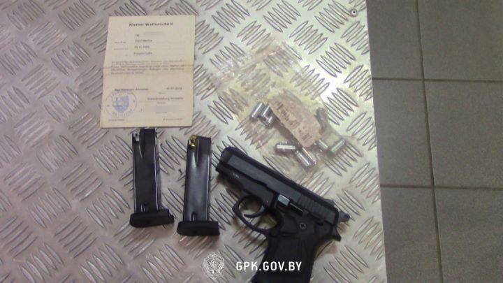 В Бресте пограничники задержали россиянина с «набором для самообороны»