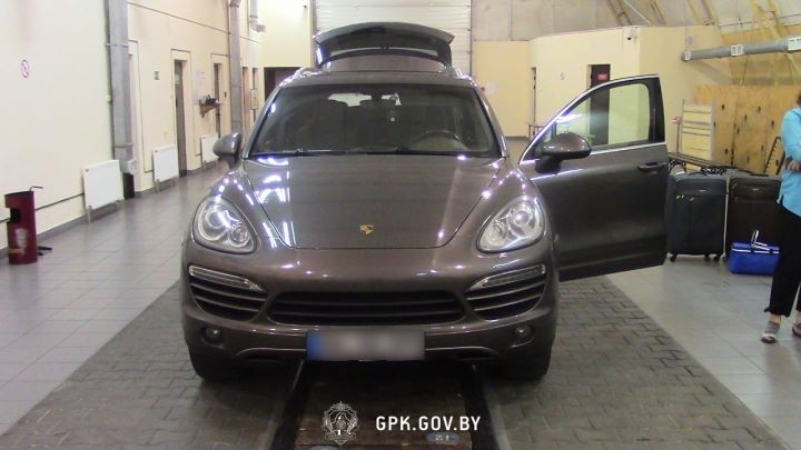 В Бресте пограничники задержали россиянина с «набором для самообороны»