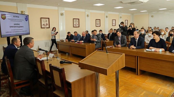 Шулейко поручил активнее использовать научный потенциал БрГТУ