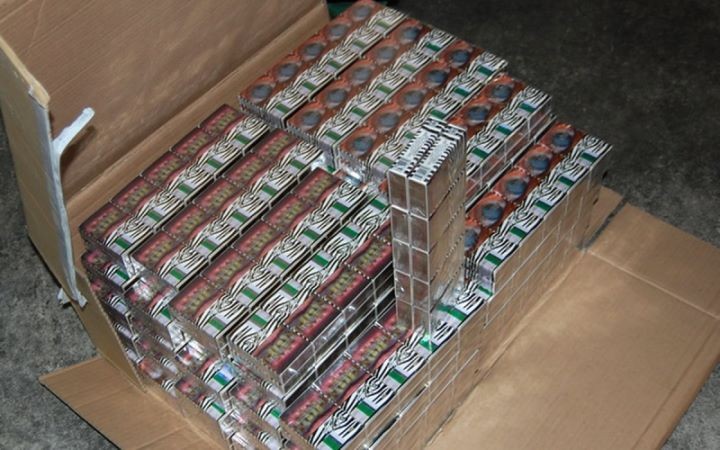 Более 250 тыс. пачек сигарет пытались ввезти из Бреста в Россию под видом газовых плит