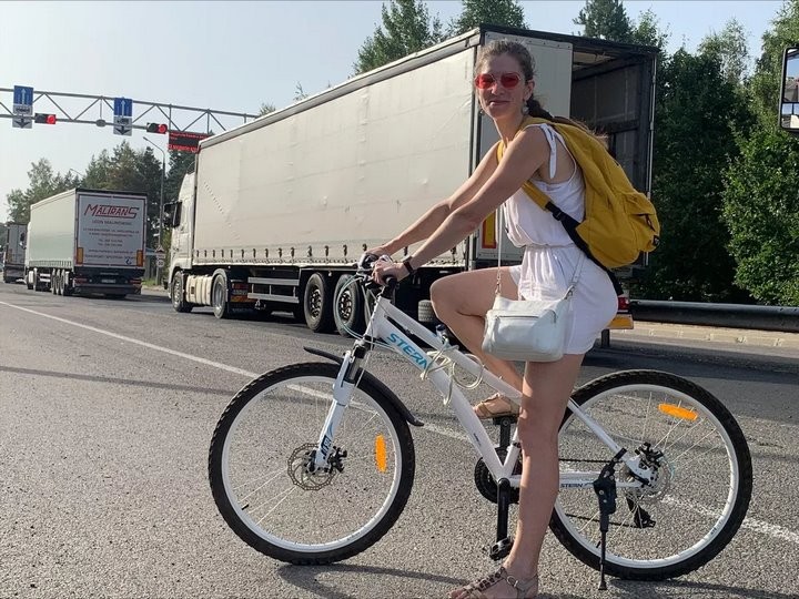 Пока стояла в очереди, закончилась виза: очередь в Польшу – почти 100 часов