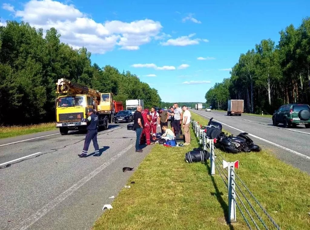 На М1 разбился насмерть мотоциклист