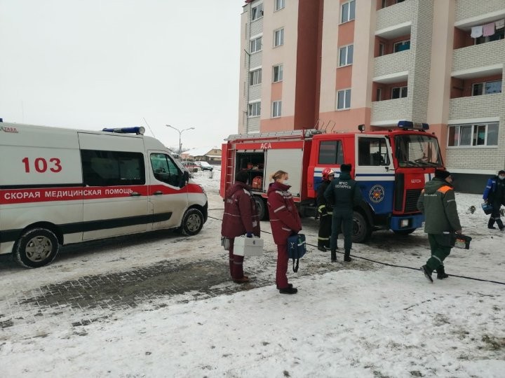 Поставил кастрюлю на плиту и уснул: спасатели предотвратили трагедию в Брестской области