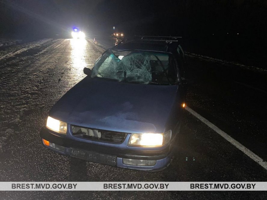 Пешеход попал под машину на автодороге Барановичи – Ляховичи