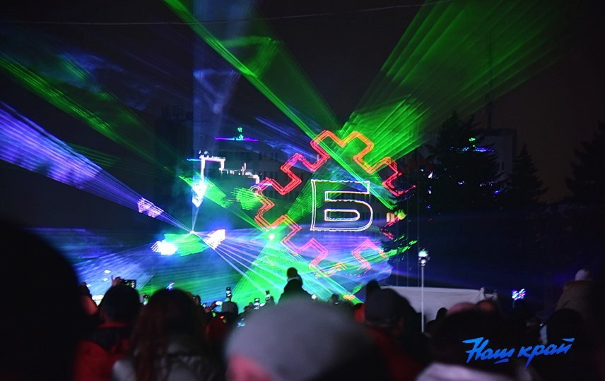 Завораживающее лазерное шоу