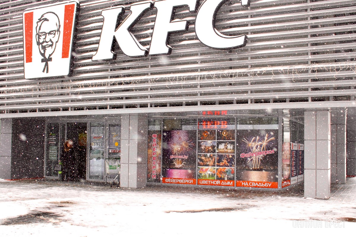 Встречайте Новый 2023 год ярко! Брестским магазинам «Фейерверки» есть что вам предложить