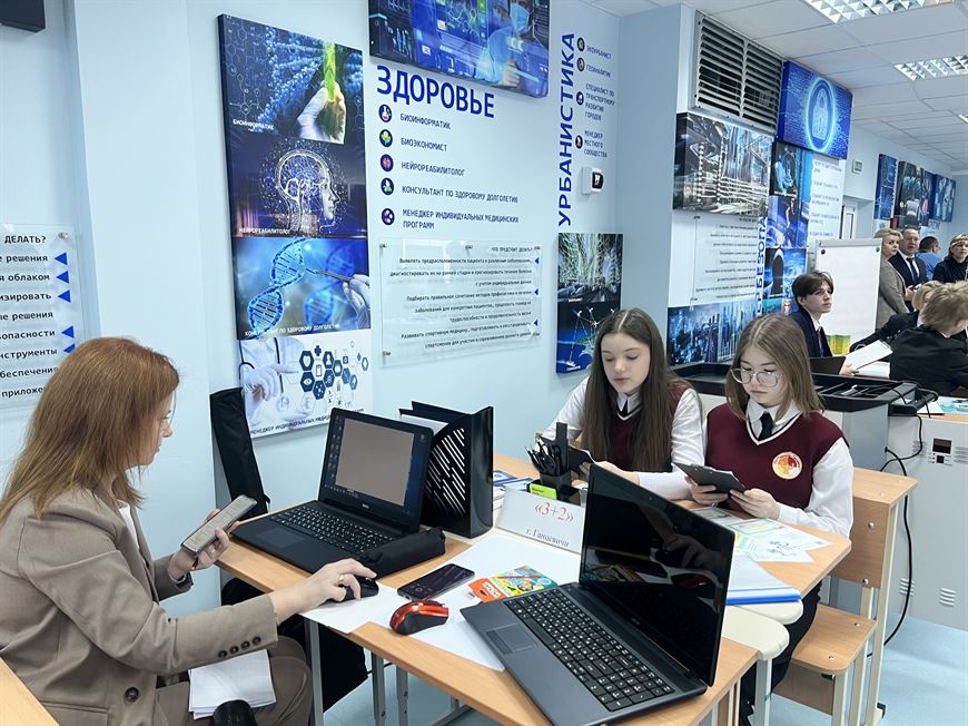 Детский технопарк создали в самой большой школе Барановичей