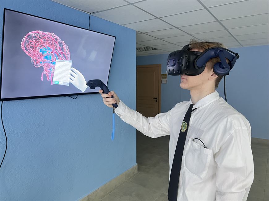 Детский технопарк создали в самой большой школе Барановичей