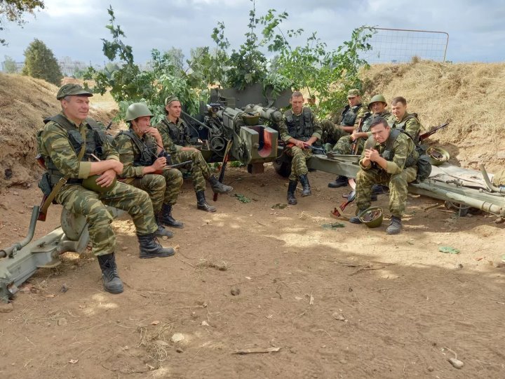 Кого призывают на военные сборы в Беларуси и будут ли проводиться учения для войск теробороны