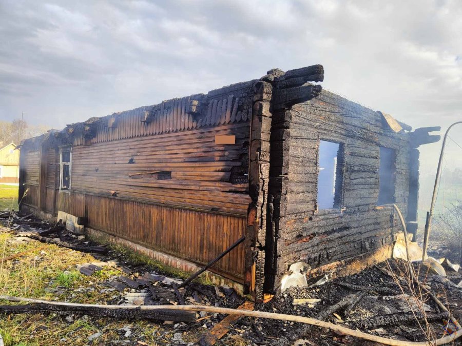 Хозяйка сельского жилого дома и ее гостья погибли на пожаре в Брестской области