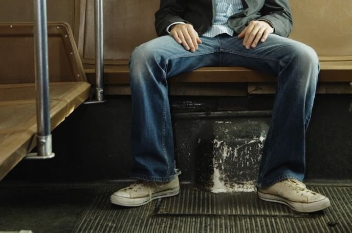 В Барановичах во время драки подросток сломал приятелю челюсть