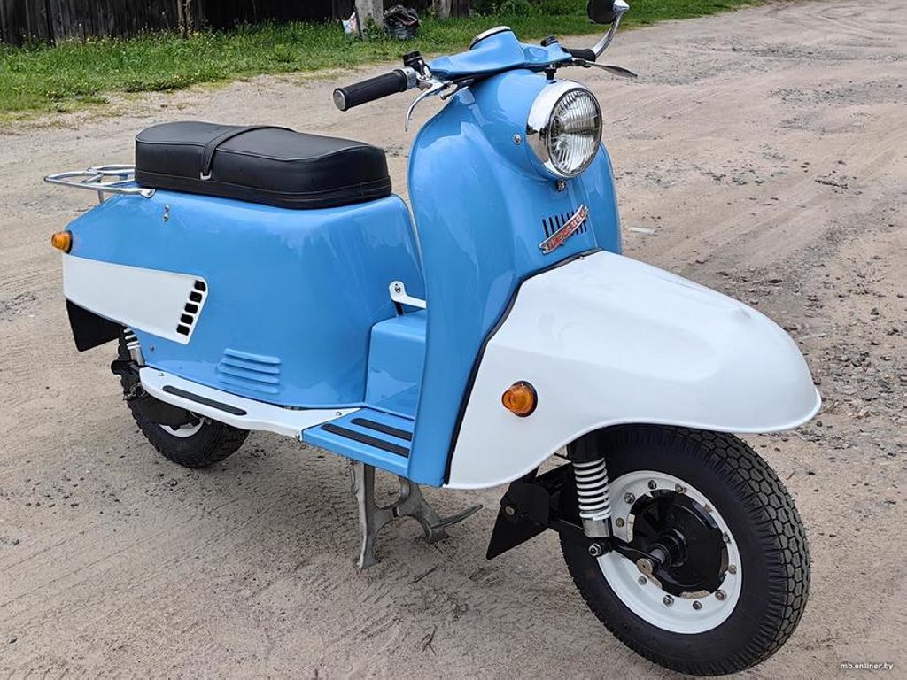 Белорус восстанавливает советские мотороллеры на продажу. Кажется, недорого