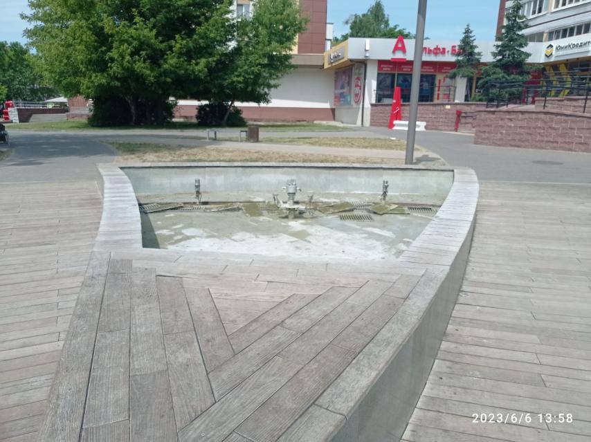 Фонтан на Советской в Бресте без воды. Почему?