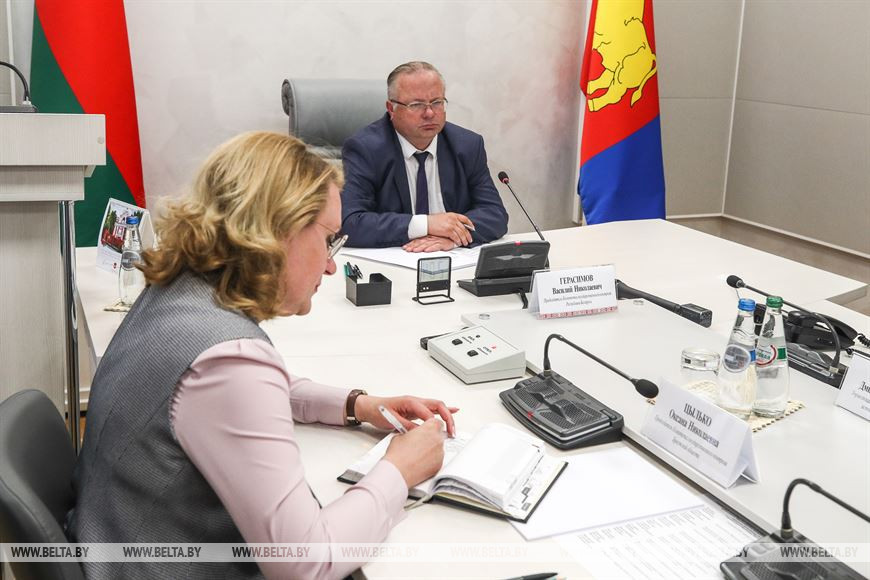 Герасимов провел прямую линию. С какими проблемами звонили жители Бреста и области?