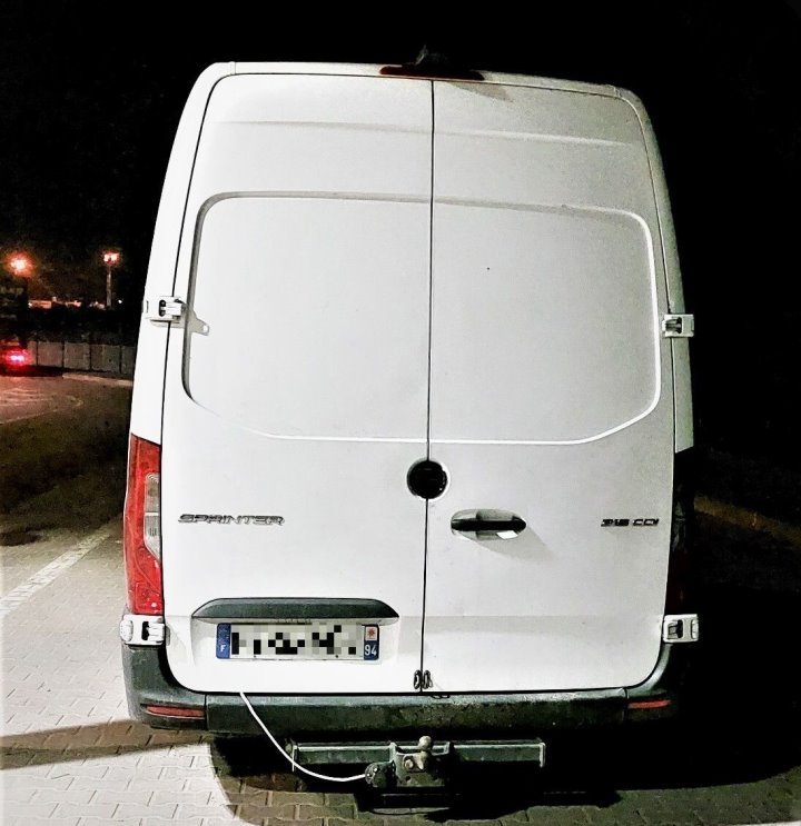 Два подозрительных «Мерседеса» пытались ввезти в Беларусь из Литвы