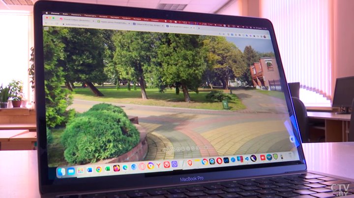 В Кобрине прокладывают турмаршруты с помощью нейросети. Посмотрите, как работает искусственный интеллект