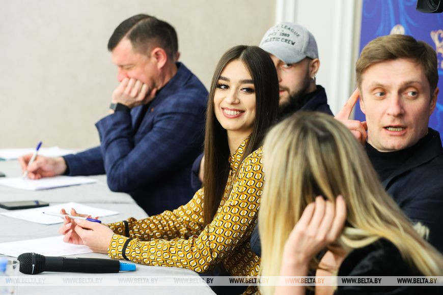 Красиво и волнительно: на областной тур «Мисс Беларусь» в Бресте пришли более 50 девушек