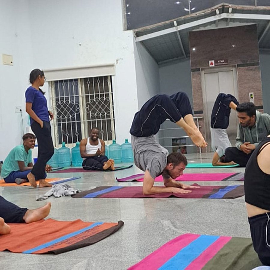 Белорус бесплатно съездил в Индию и прошел там обучение – такое реально?