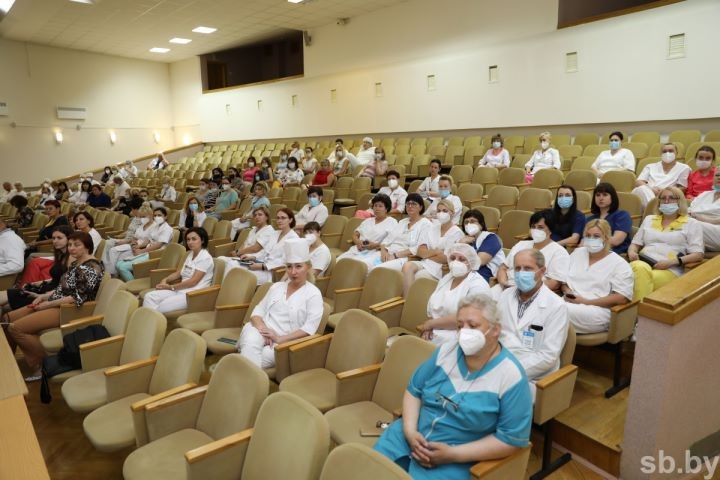 Коллектив Брестской ЦГБ награжден Почетной грамотой Национального собрания Беларуси