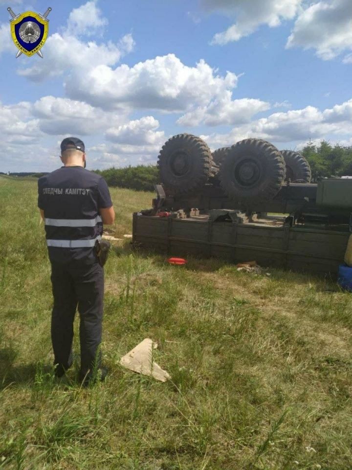 В Брестской области военнослужащий-контрактник погиб в ДТП на служебном «Урале»