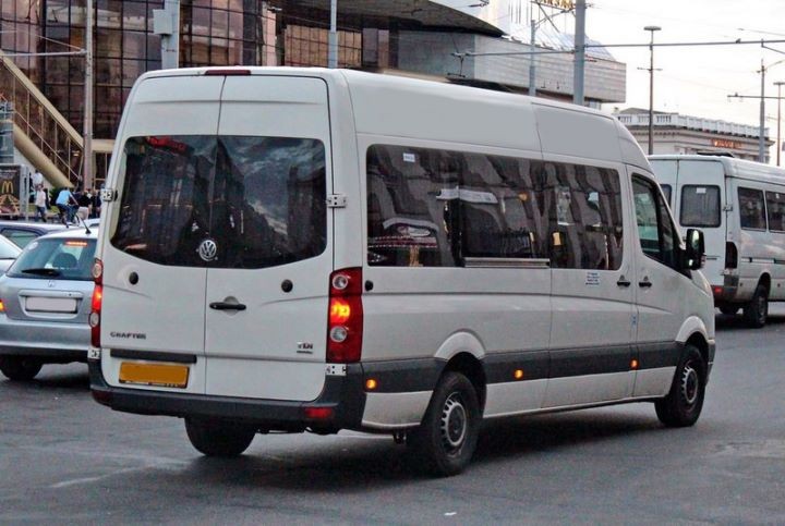 Пассажиры о маршрутках: пробитые колёса, водитель ругался матом и назвал «идиотом»