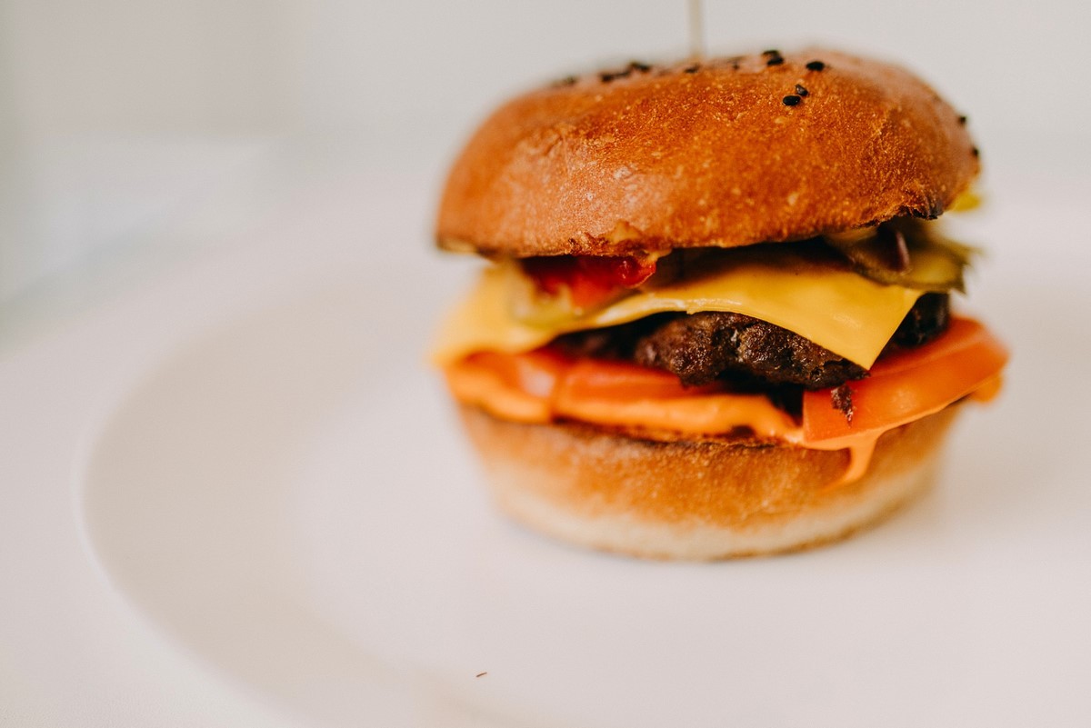 Об этой шаурме говорят все! «Кебаб на болоте» – вкусный стритфуд, большое меню, быстрая доставка по Бресту