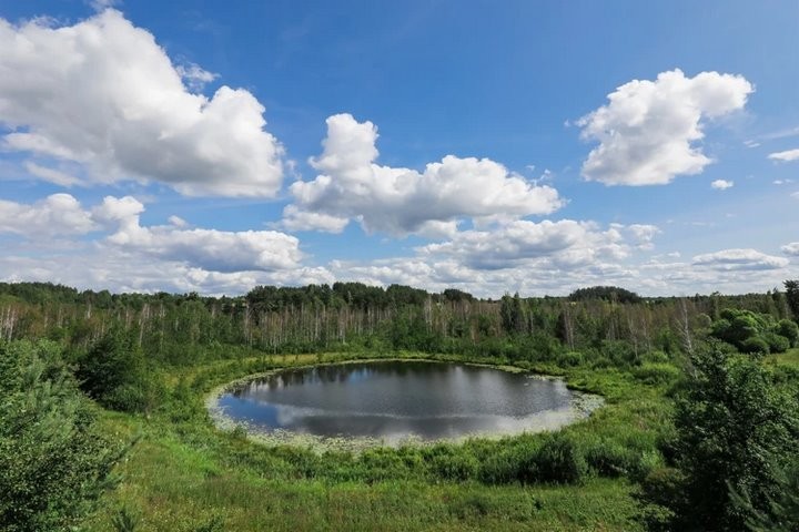 Топ-10 озер в Беларуси, на которых стоит побывать этим летом