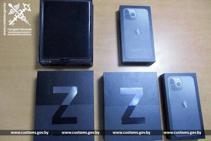 Россиянин пытался провезти без декларации через границу 5 смартфонов. Случай на границе в Бресте