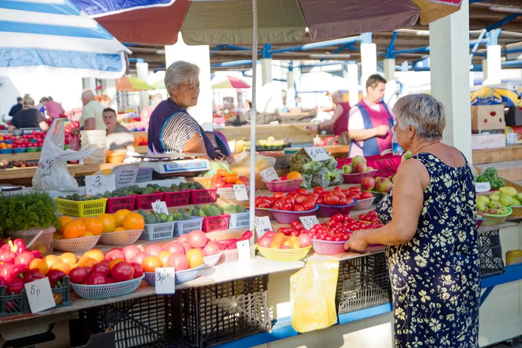 Посмотрели цены на рынке и в магазинах Бреста