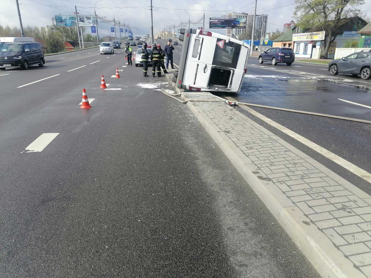 Следователи устанавливают очевидцев ДТП с маршруткой в Бресте