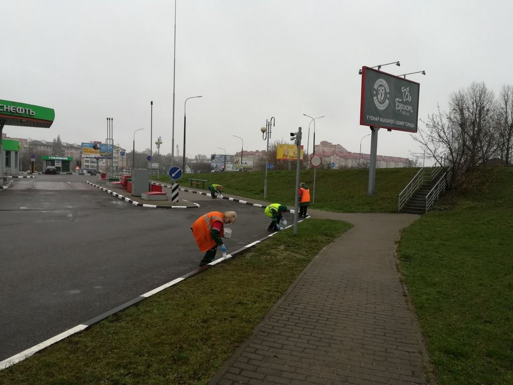 Весенние уборочные работы начал коллектив РУП «Белоруснефть-Брестоблнефтепродукт»