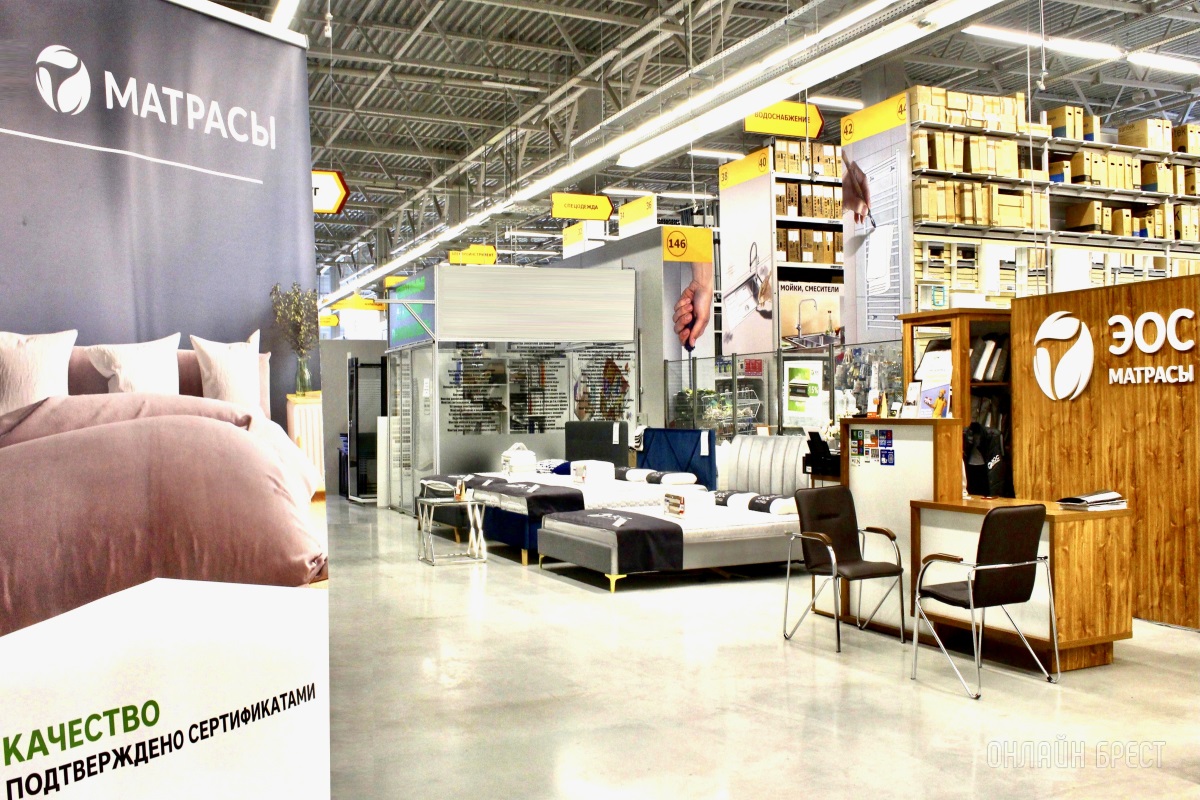 И большой белый медведь выбирает сон на матрасах «ЭОС» в Бресте!