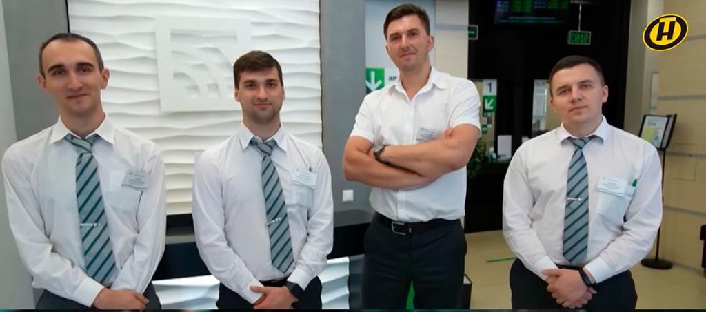 Эксперимент для женщин: в Минске есть банк, где на работу берут только мужчин