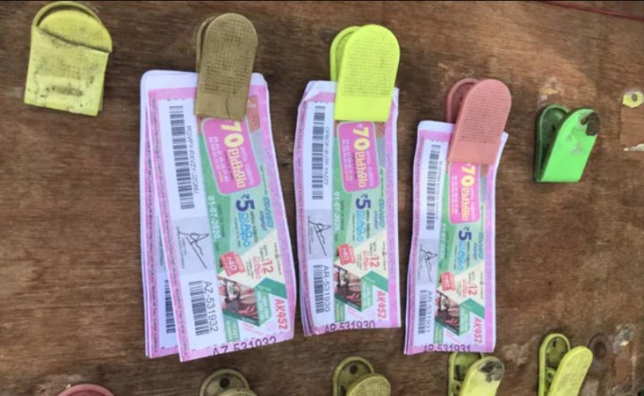 В Индии 11 уборщиц скинулись на лотерейный билет за $3 — и выиграли src=