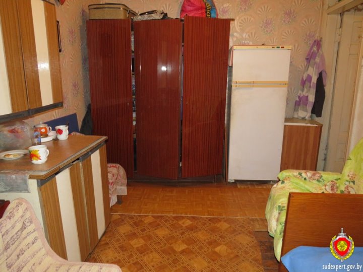 В Беларуси в квартире нашли тела двух человек без признаков насильственной смерти. Из-за чего они погибли?