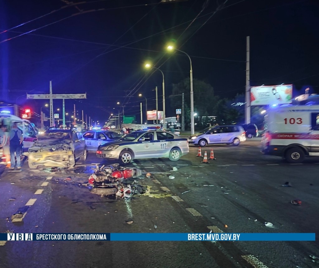 В результате ДТП в Бресте погиб мотоциклист