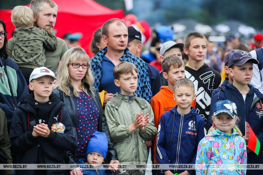 От винта! Под Брестом открыли новый аэродром ДОСААФ