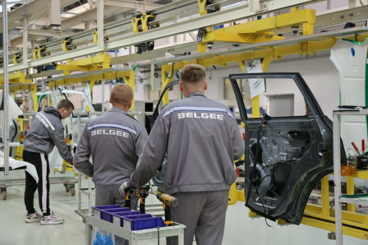 «БелДжи» ищет работников: какие зарплаты предлагают