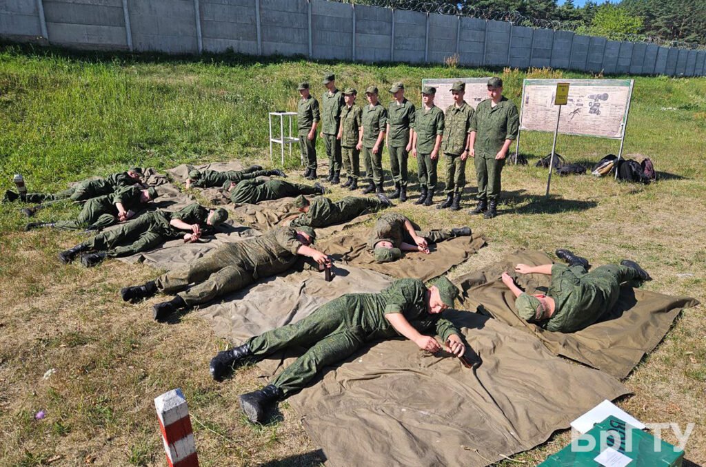 Первая итоговая практика на военной кафедре БрГТУ. Студенты отправились в воинскую часть для прохождения практики