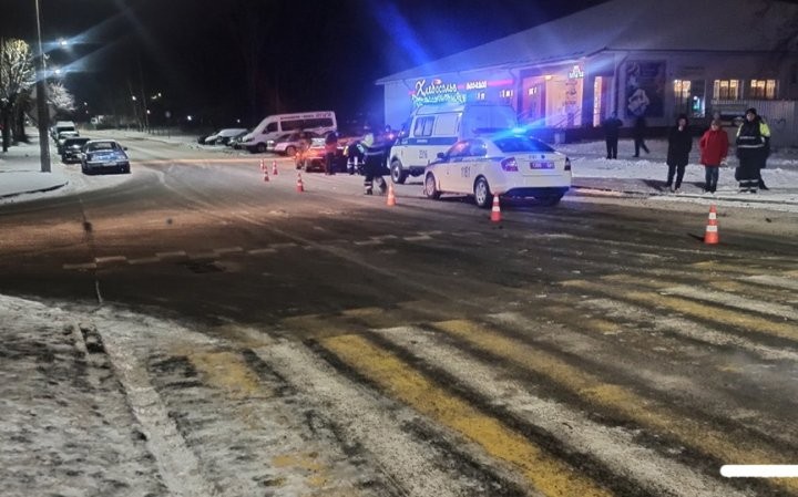 Водитель Rover задумался за рулем и сбил пешехода в Барановичах