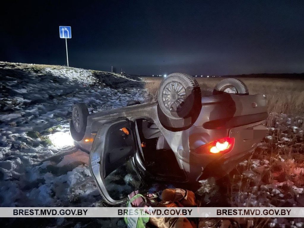 19-летняя кобринчанка не справилась с управлением «Peugeot»